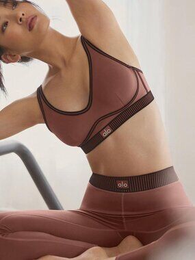 Alo Yoga Airlift Line Up Bra And High-Waist 7/8 Line Up Legging Set Size S